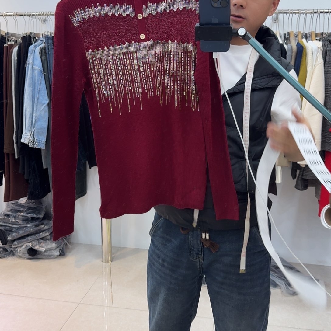 二***”在干嘛我也在洗头发896