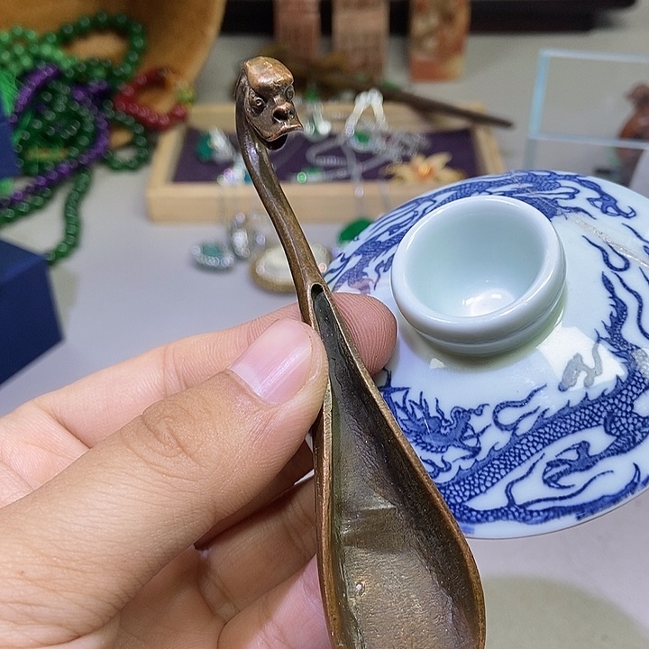 瓷片姐姐哈哈哈哈哈哈哈哈哈哈