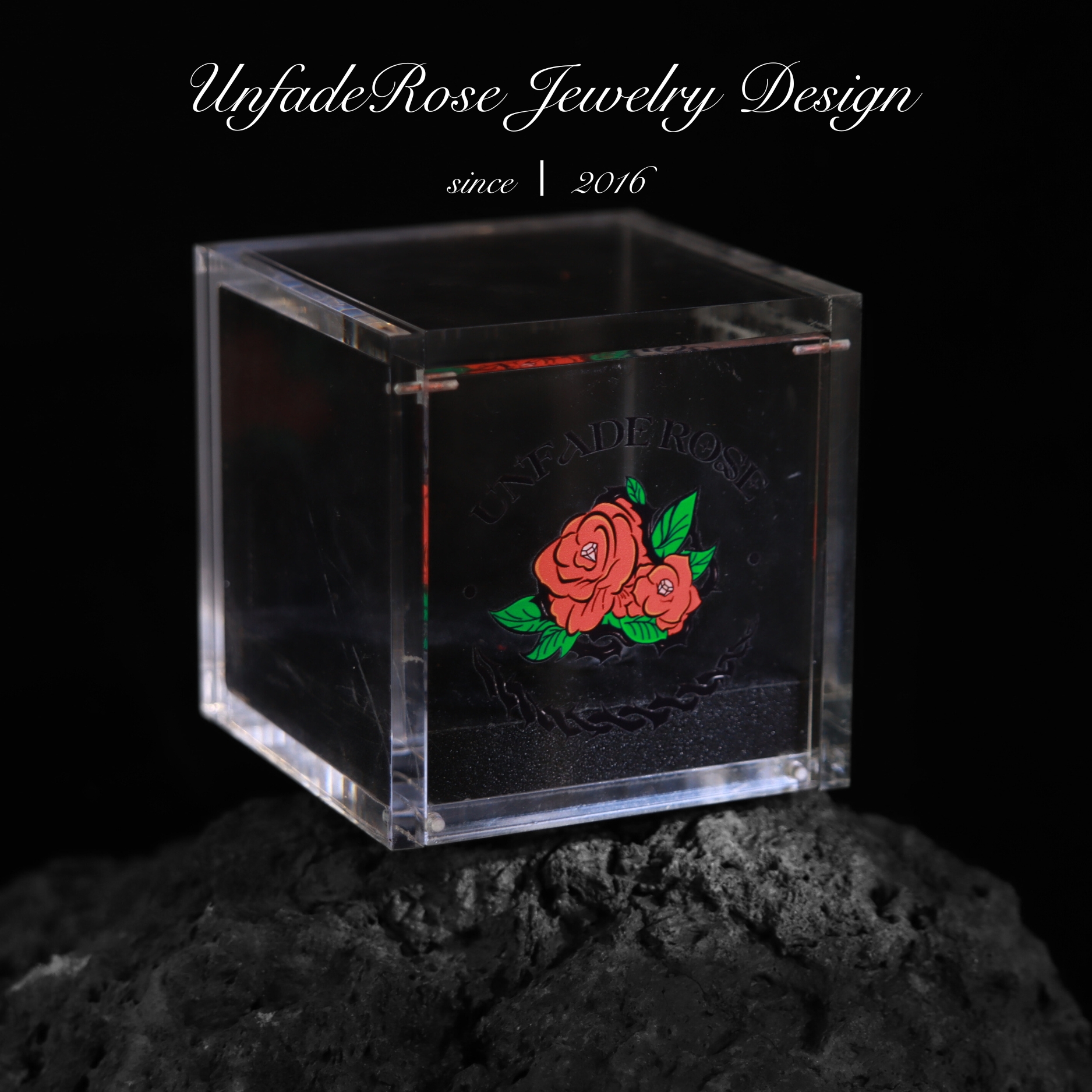 UNFADEROSE 惊喜盒子4号 F062D