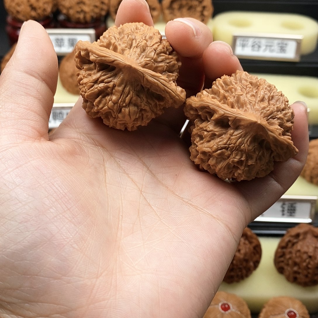 文玩核桃把件官帽45尺全品