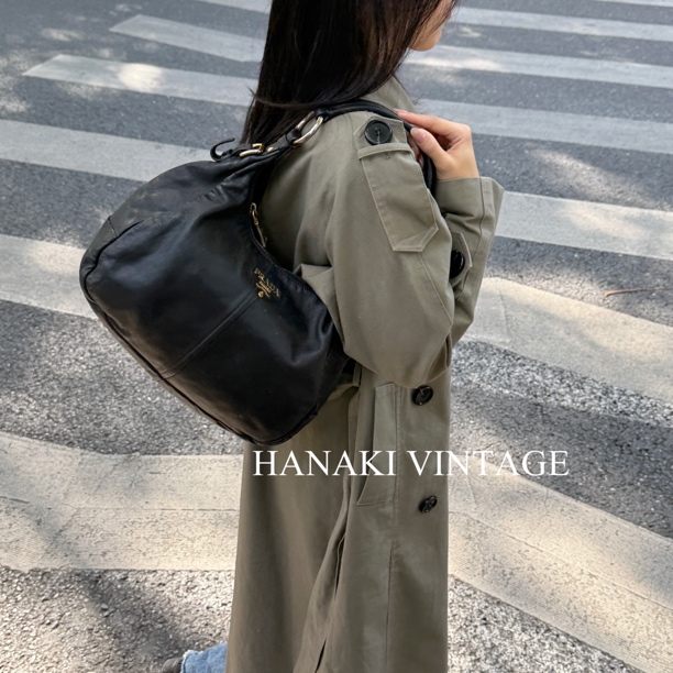 95新 Prada/普拉达 花绮中古/Prada黑金全皮hobo单肩包