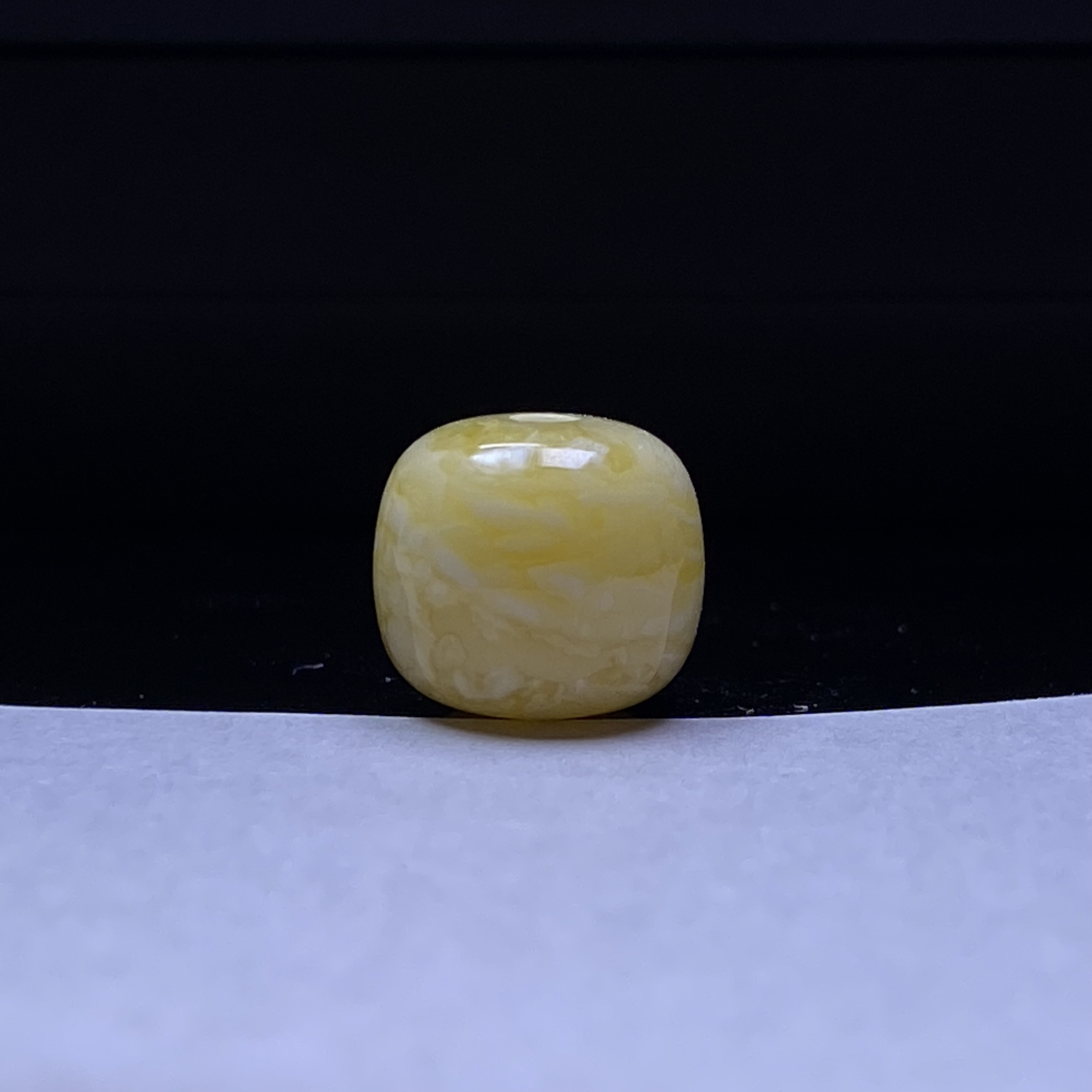 琥珀蜜蜡金瓷白花精品老型单珠配饰10.7mm