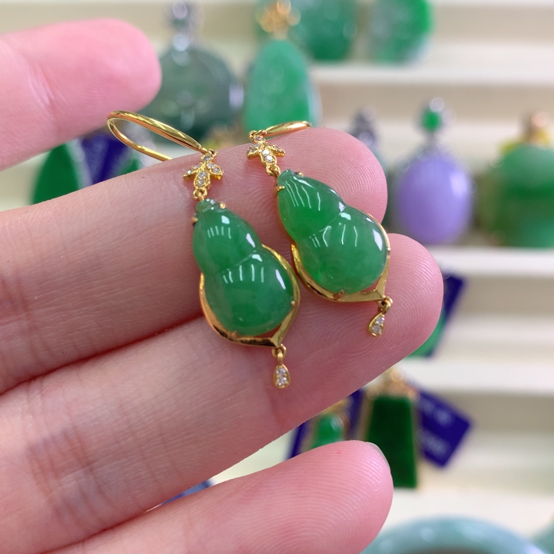 吊坠(不含链)18K金镶嵌翡翠