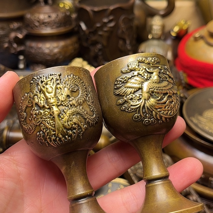 精美铜器批发档口