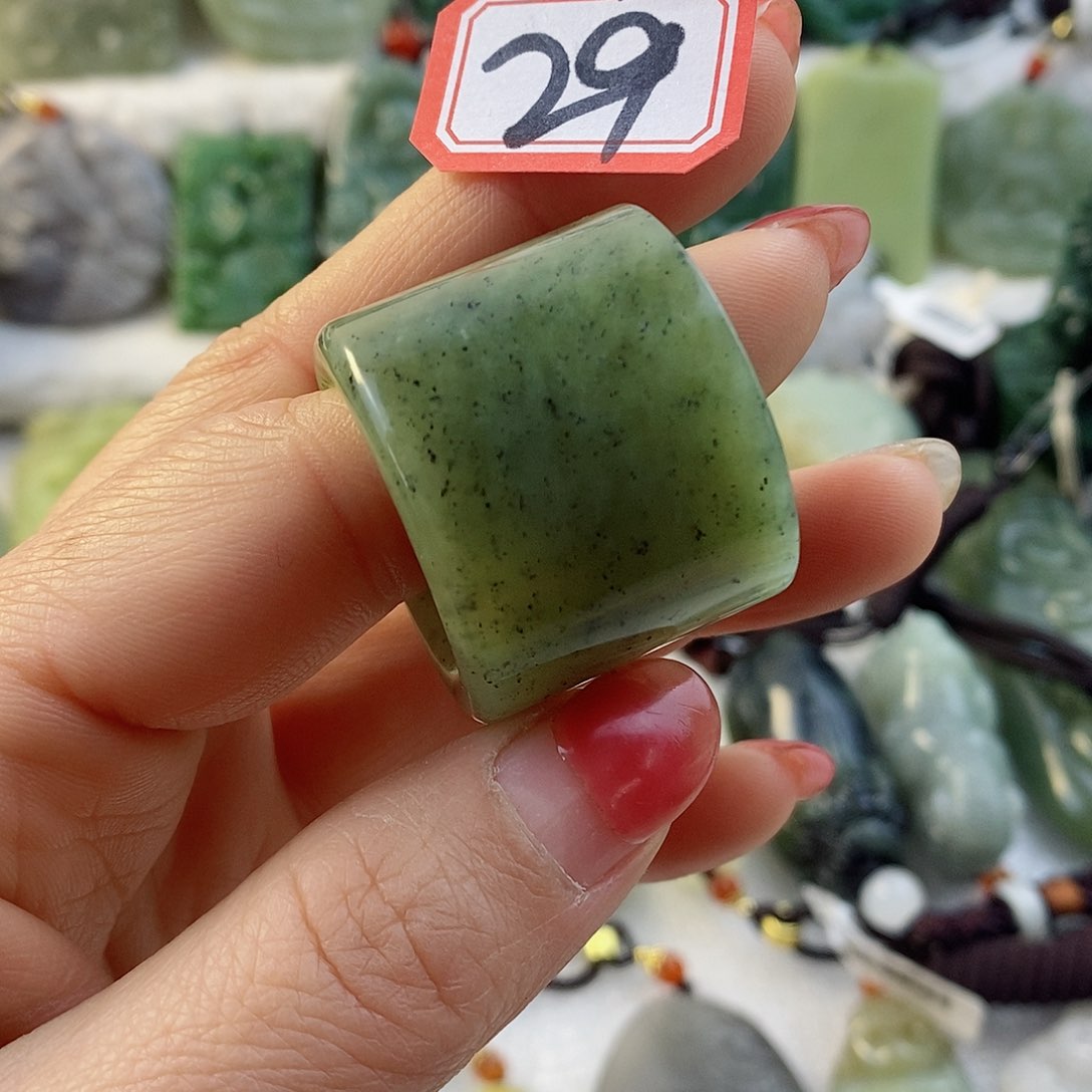 和田玉（糖玉）珠宝半成品未镶嵌