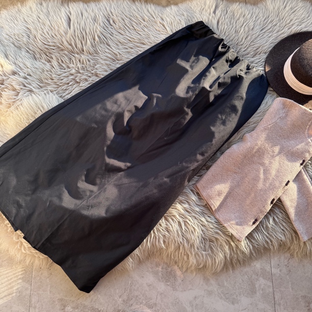 我是超级百搭显瘦时髦的松紧腰直通半身裙多功能穿搭开叉中长款