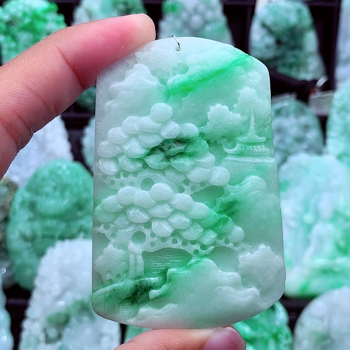 翡翠未镶嵌吊坠(不含链)
