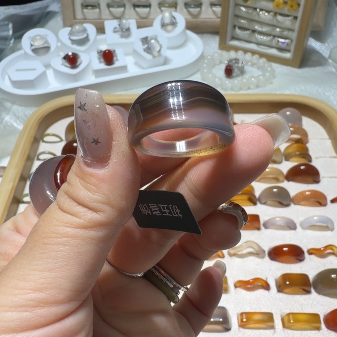 玛瑙/玉髓未镶嵌戒指港18/19不退换