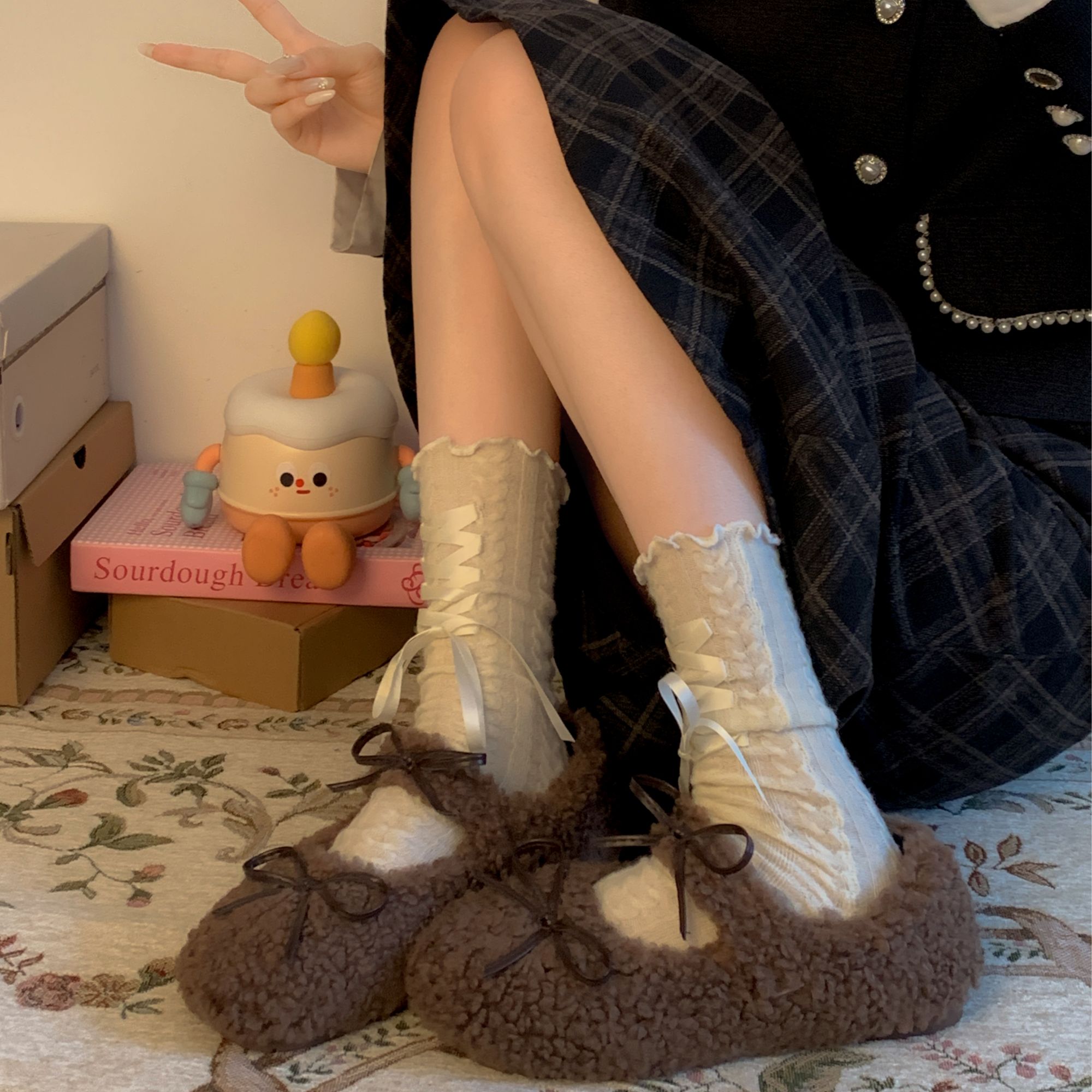 南在南方白色平底加绒加厚棉鞋女2025新款秋冬保暖玛丽珍毛毛鞋子