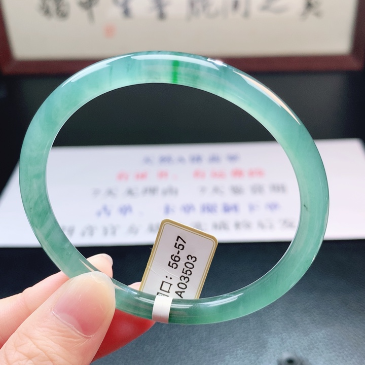 翡翠未镶嵌手镯翡翠手镯21