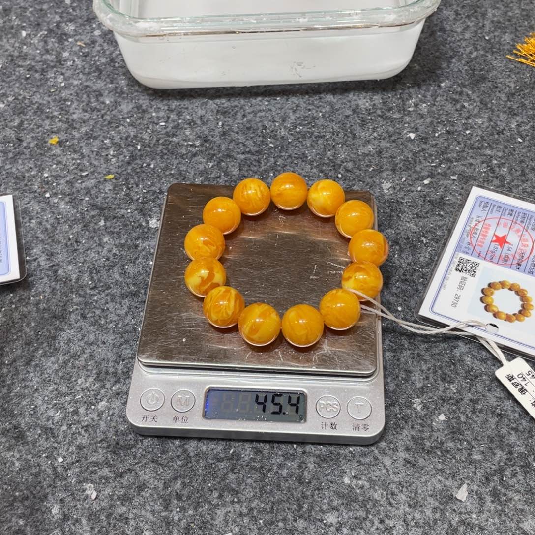 琥珀未镶嵌手串18毫米鸡油黄