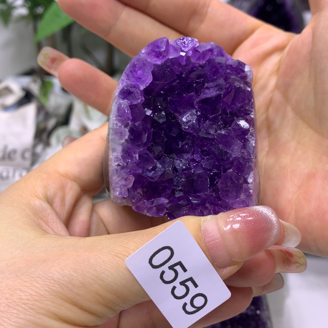 未镶嵌紫晶大型摆件（非配饰）559