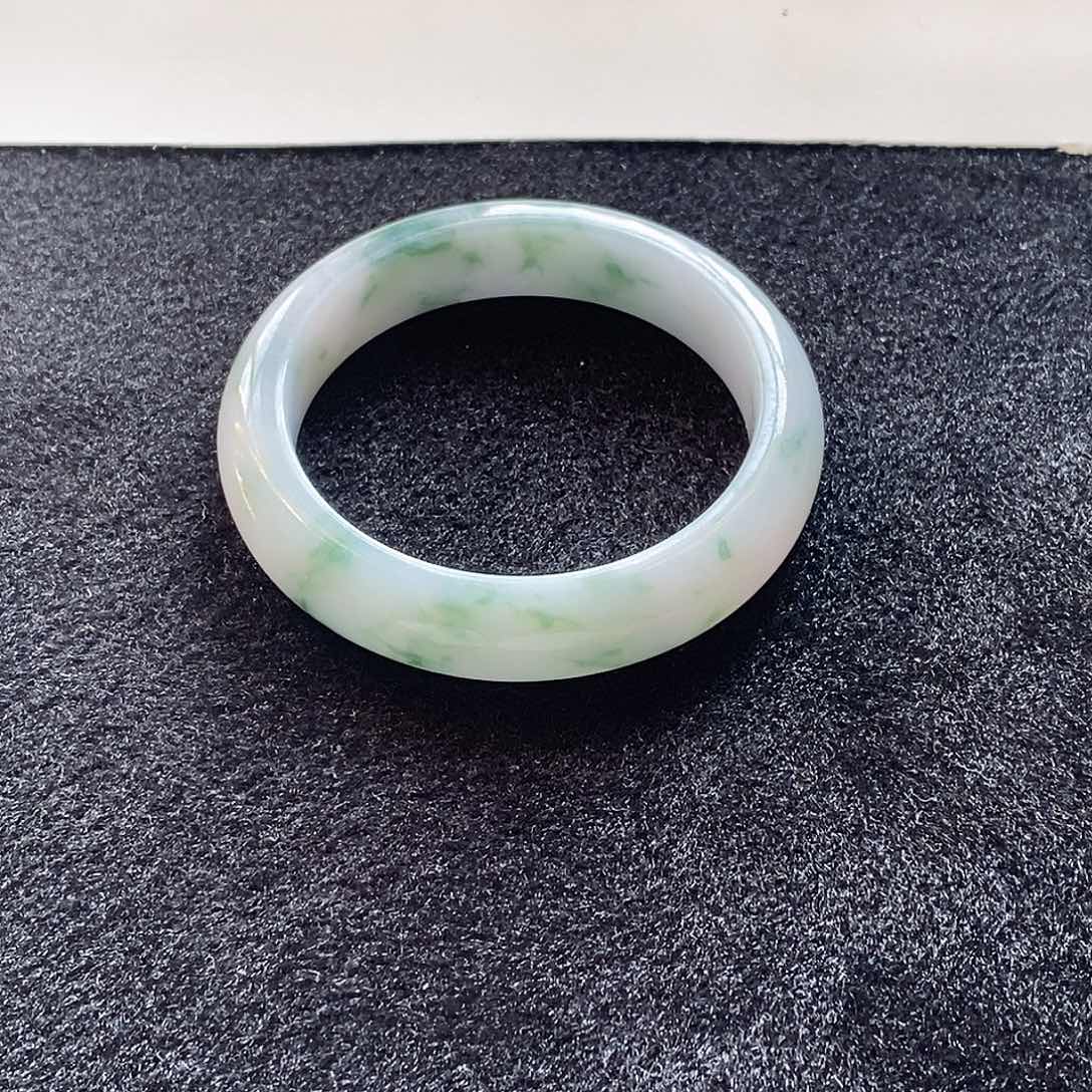 未镶嵌手镯翡翠翡翠手镯