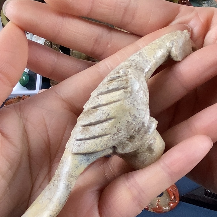 卫***东石英质玉未镶嵌车挂