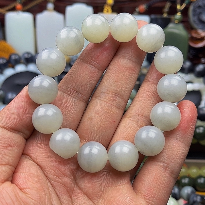 未镶嵌手串和田玉