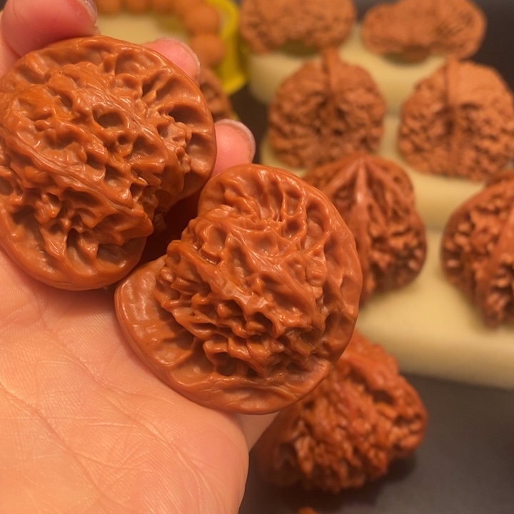 【闪购商品】桃核吊坠H*工艺核桃