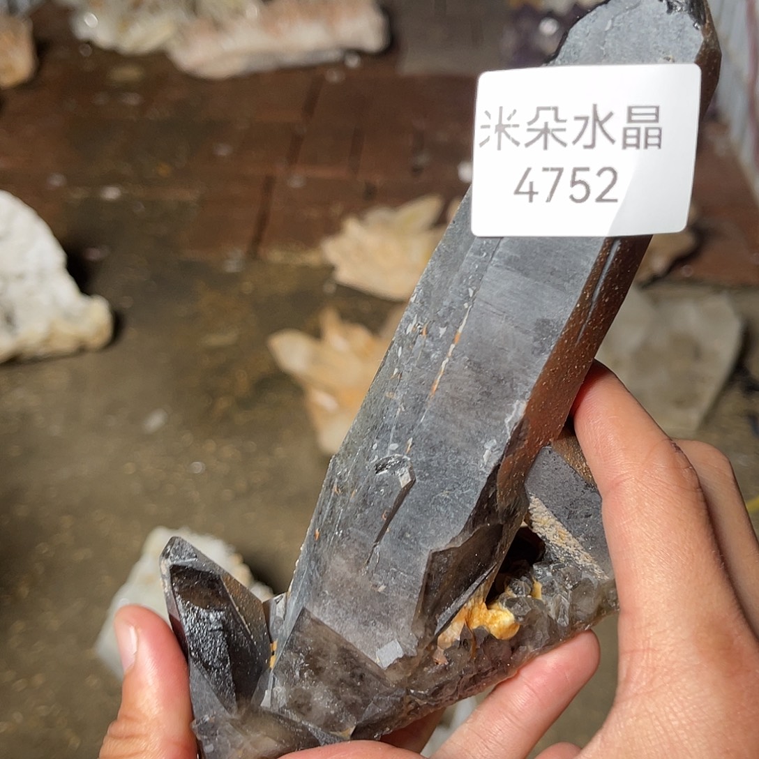 悉***量珠宝半成品水晶未镶嵌