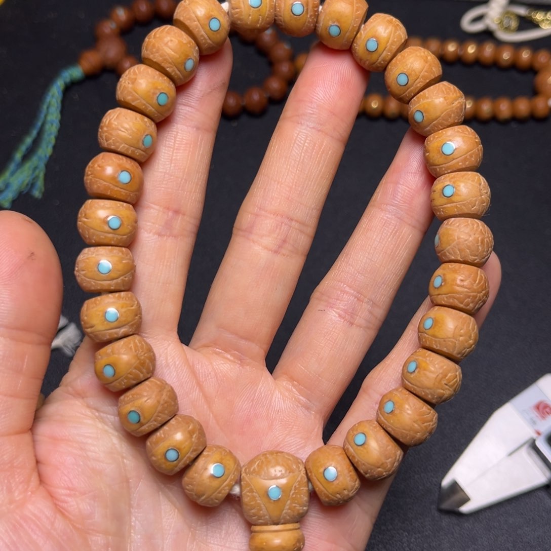 凤眼菩提吊坠12mm松丁27颗精工藏式