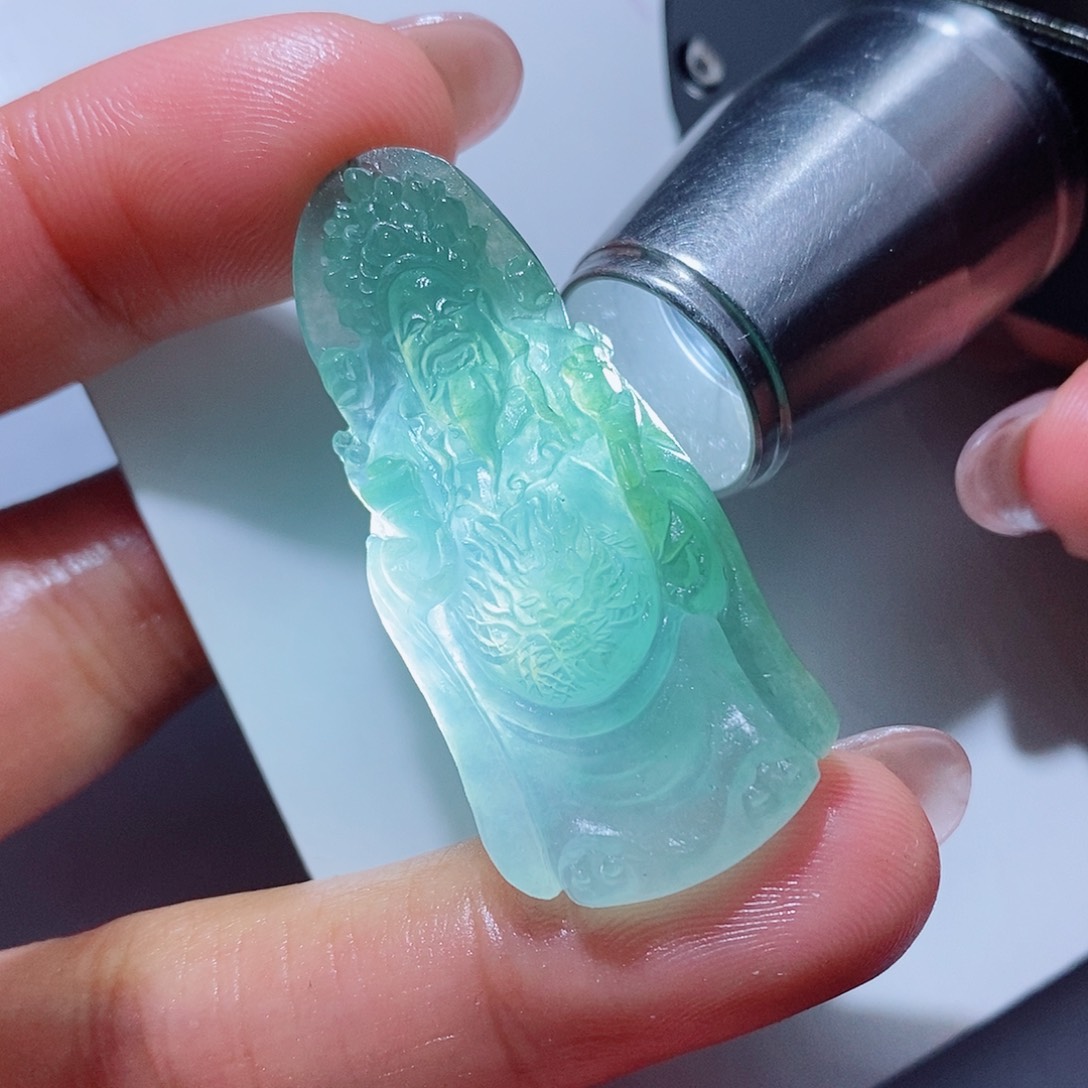 定制翡翠未镶嵌翡翠
