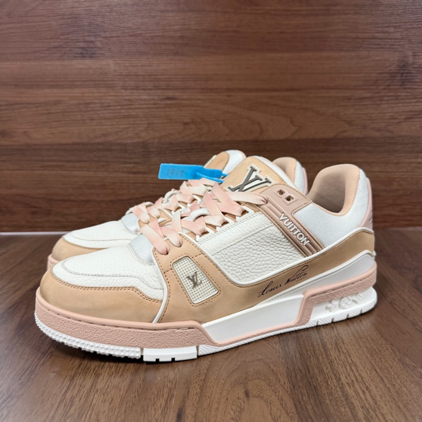 99新 LouisVuitton/路易威登 41.5码 新款trainer 白粉配色板鞋