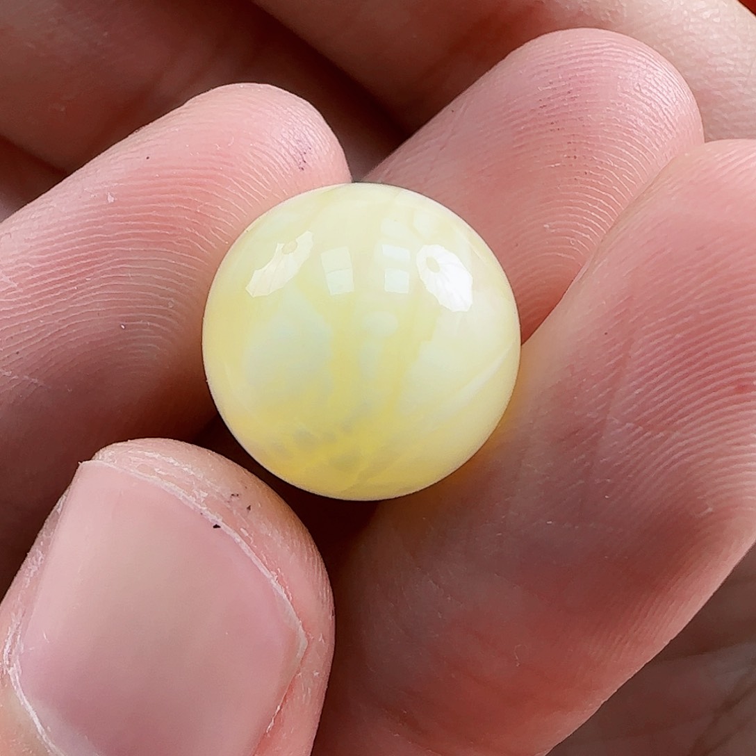 琥珀裸石未镶嵌蜜蜡