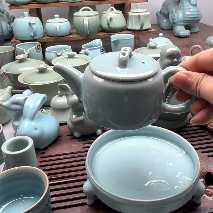 微瑕汉瓦，容量240，支钉烧