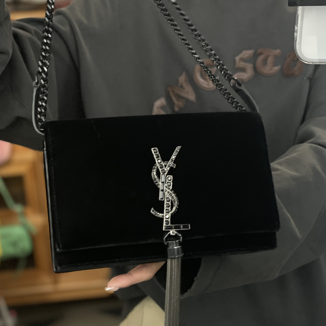 95新 YSL/圣罗兰 阿白奢品/YSL 丝绒钻扣单肩包