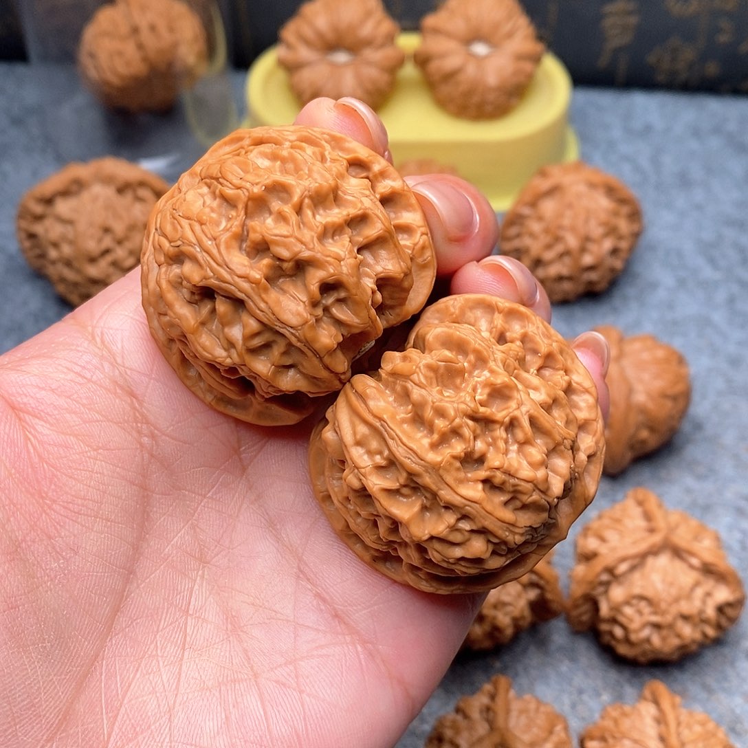 文玩核桃把件苹果43