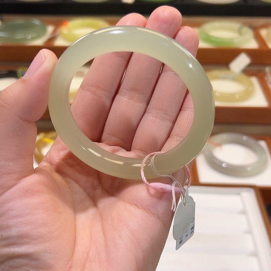 和田玉手镯未镶嵌高冰猫眼晴水