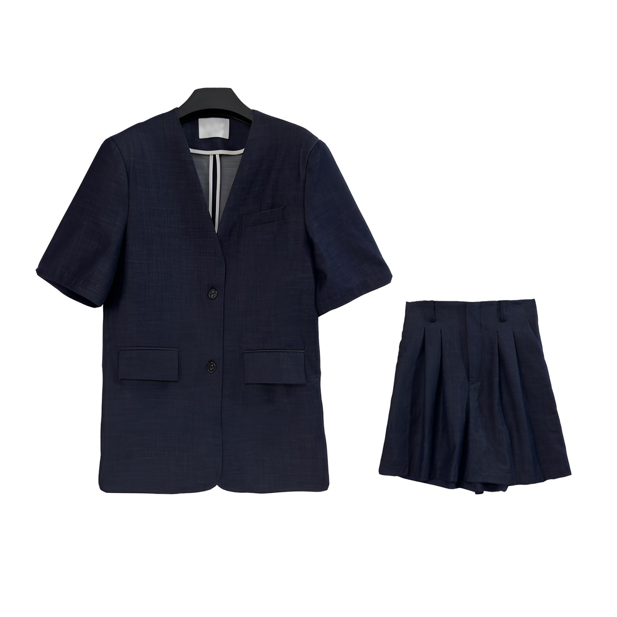 2025夏季【丹宁风】 时尚简约气质V领宽松休闲短袖西服+短裤套装