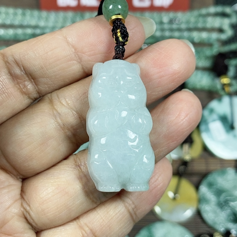 【闪购商品】翡翠颈饰未镶嵌玉吊坠翡翠玉老虎