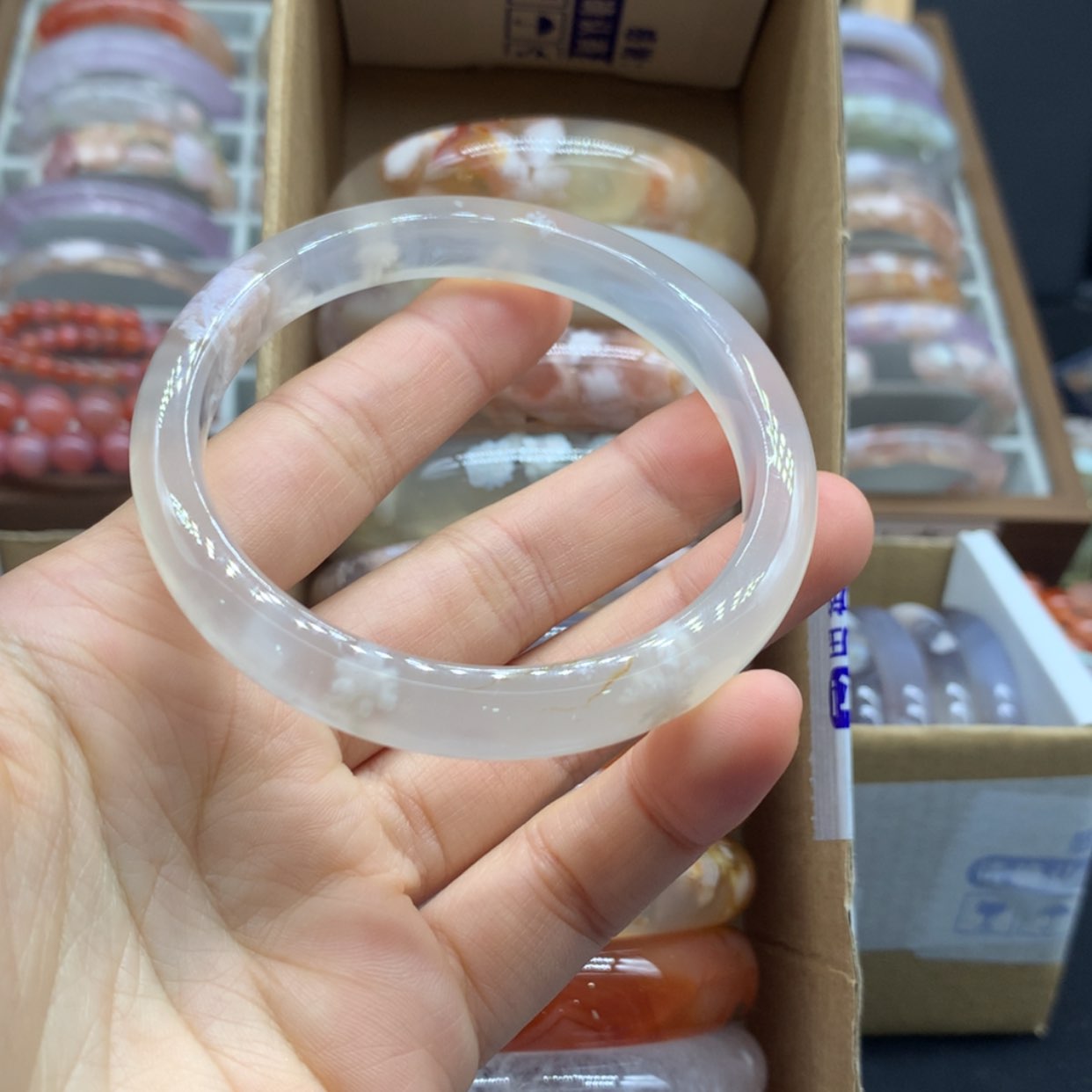 【闪购商品】玛瑙/玉髓手镯未镶嵌吃*口
