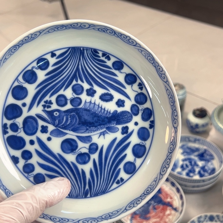 瓷片白青花鱼藻纹大壶承全品