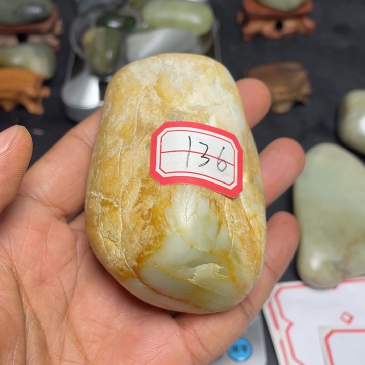 颈饰未镶嵌和田玉136