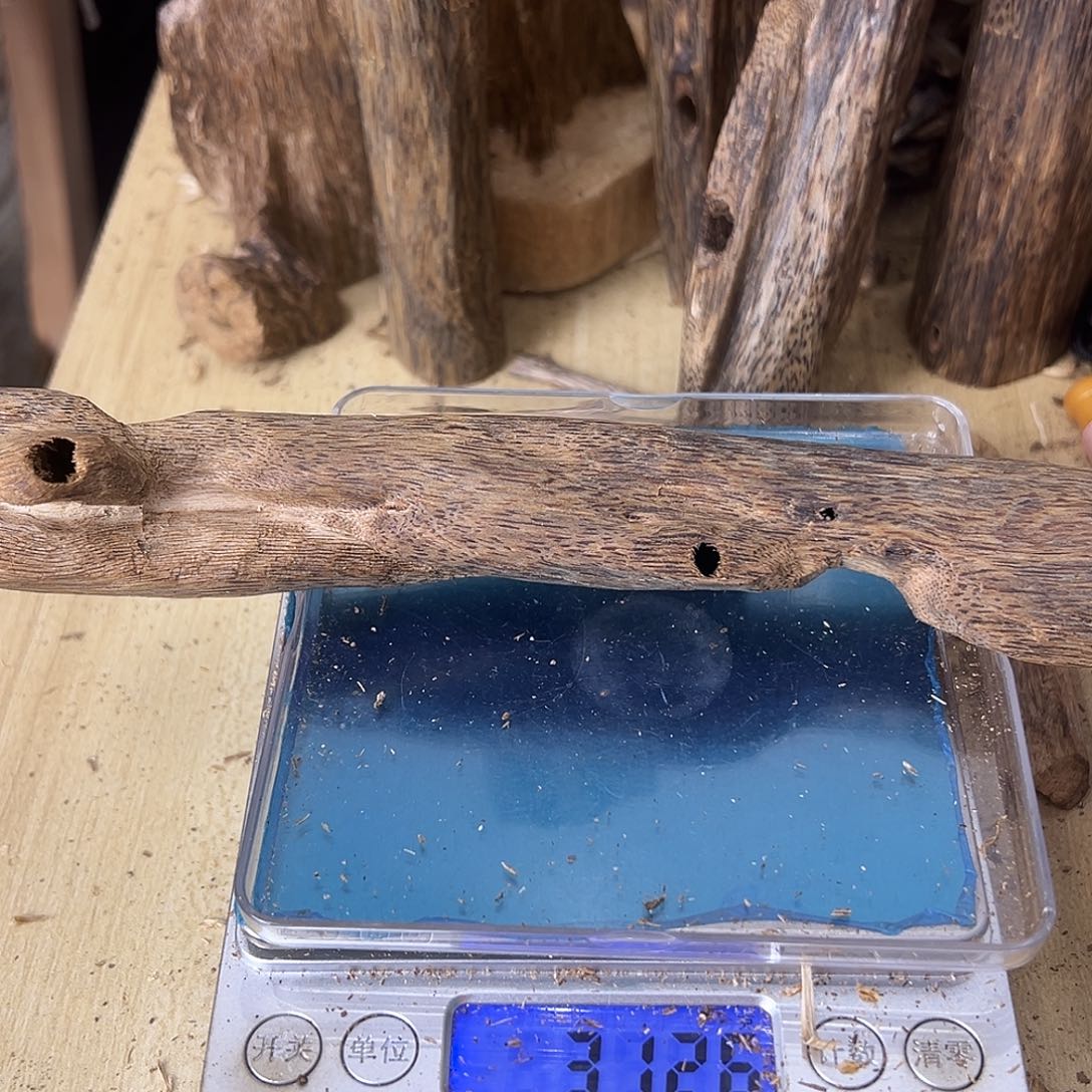 香料绿奇楠虫漏31克白棋