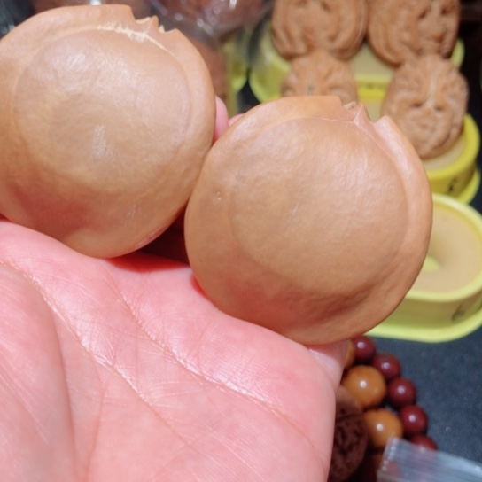 文玩核桃把件异型三角橄榄