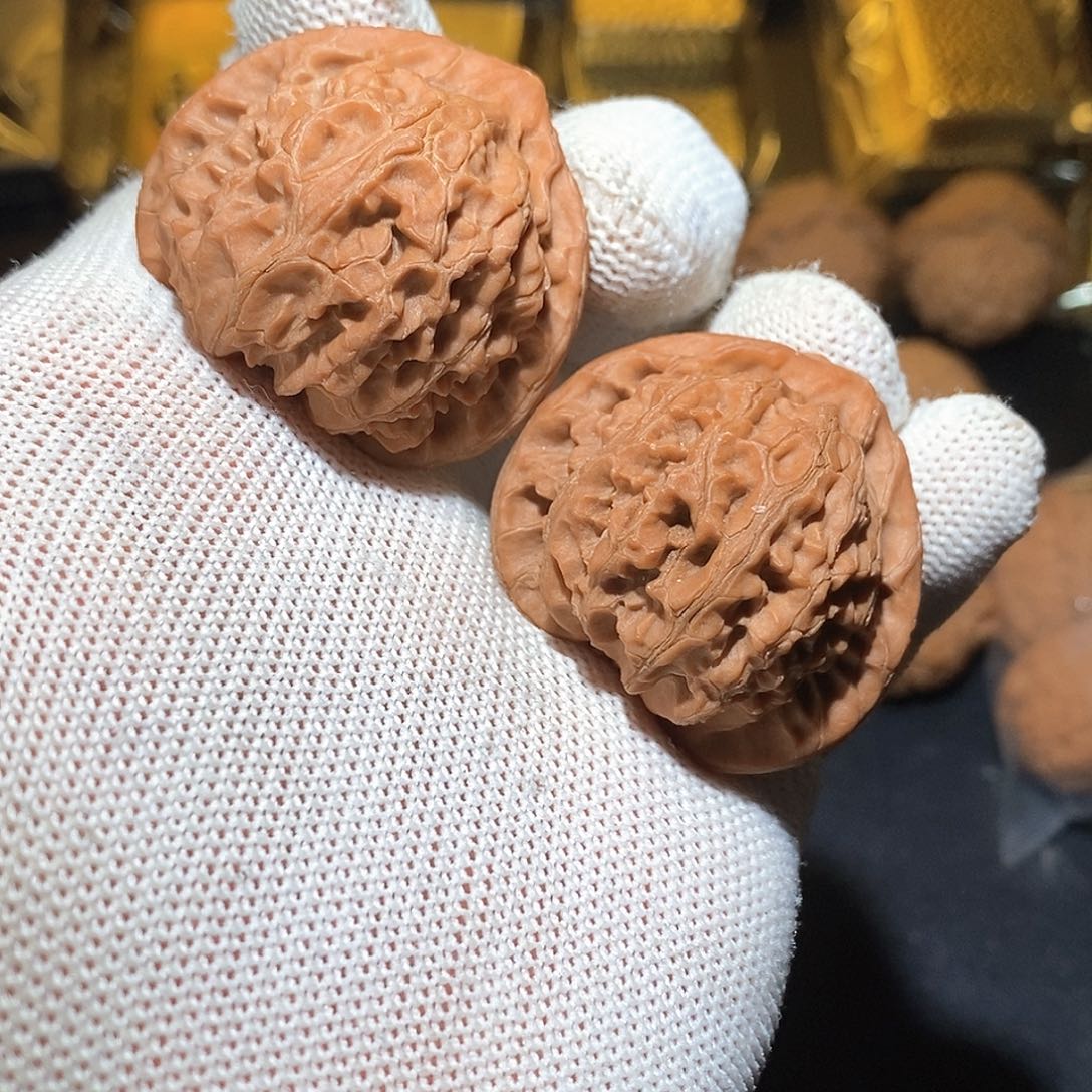 桃核吊坠39尺桃心老树红灯核桃全品