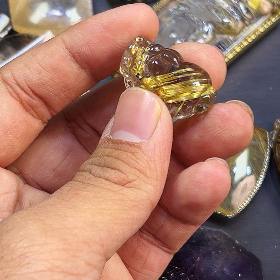 新***天水晶颈饰未镶嵌钛金