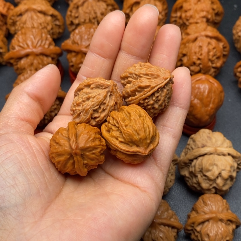 【闪购商品】文玩核桃把件手捻