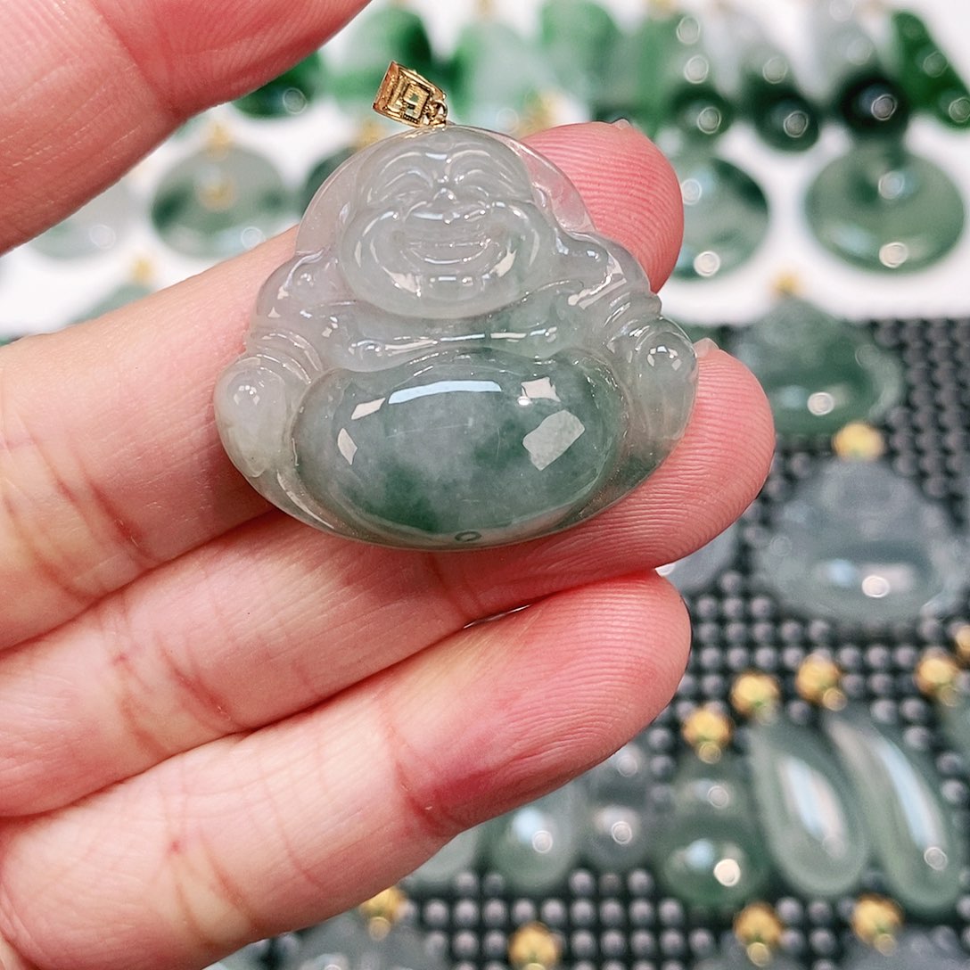 翡翠颈饰18K金镶嵌吊坠