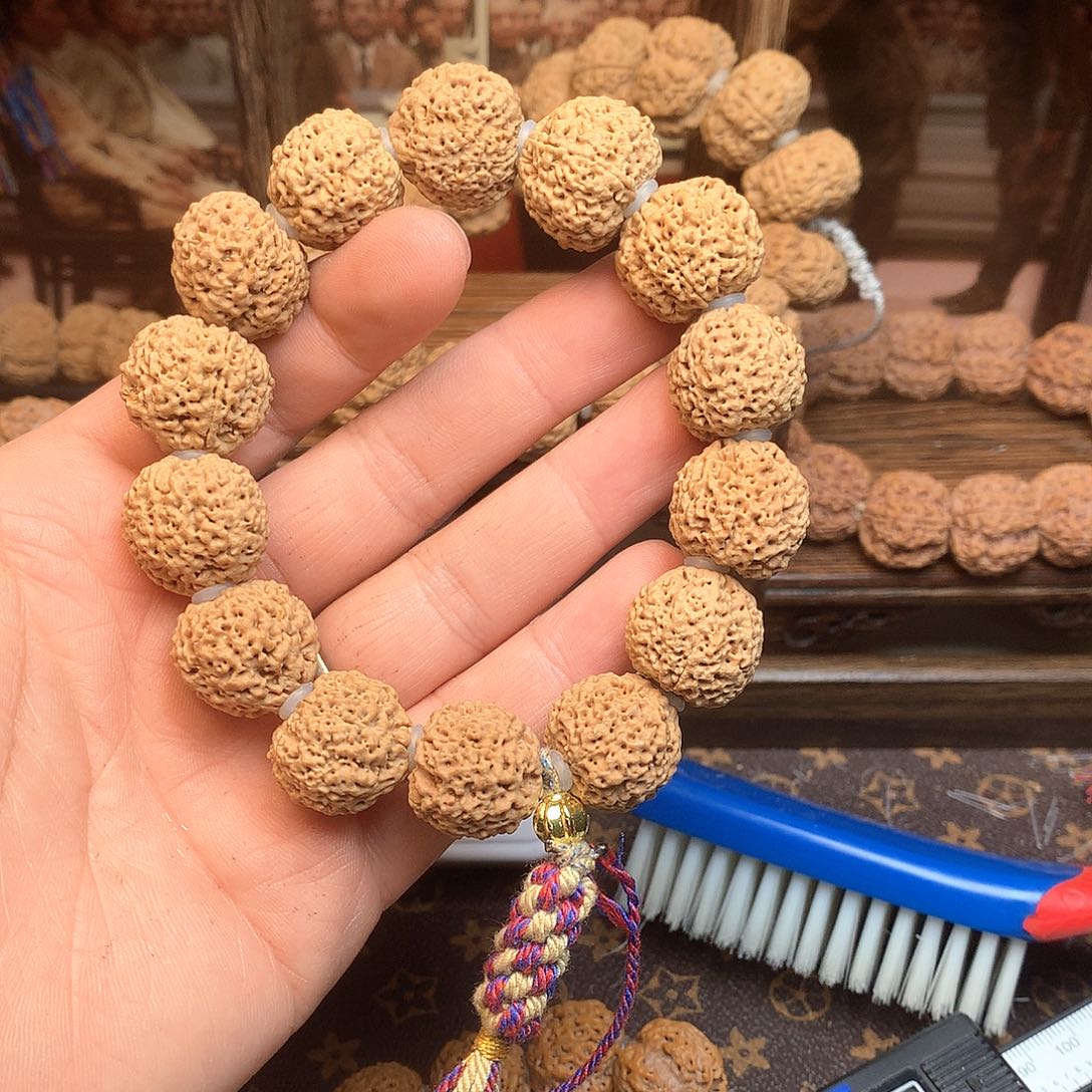 金刚菩提吊坠70。       