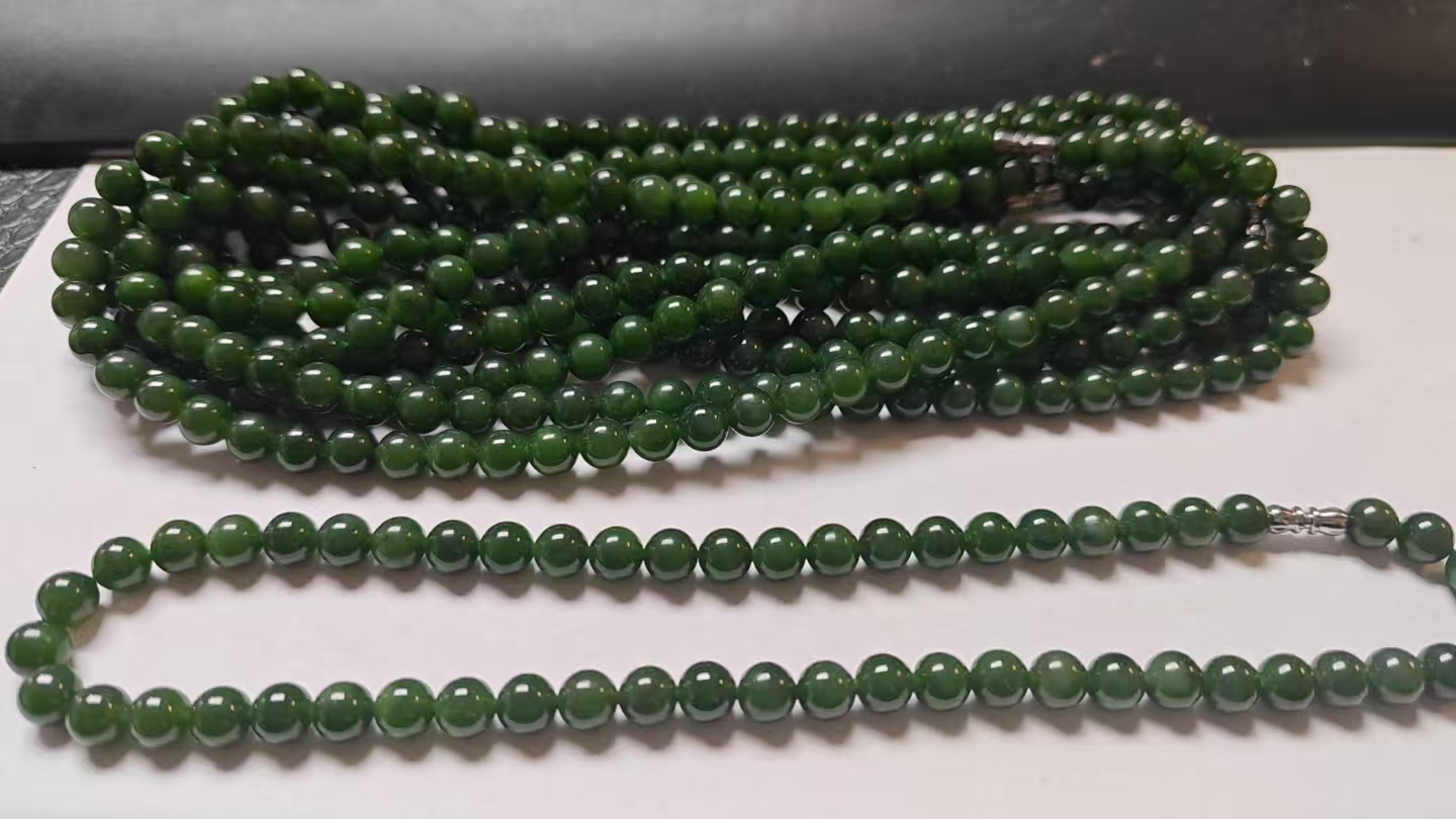 和田玉碧玉项链8mm左右多样性发其一C-741