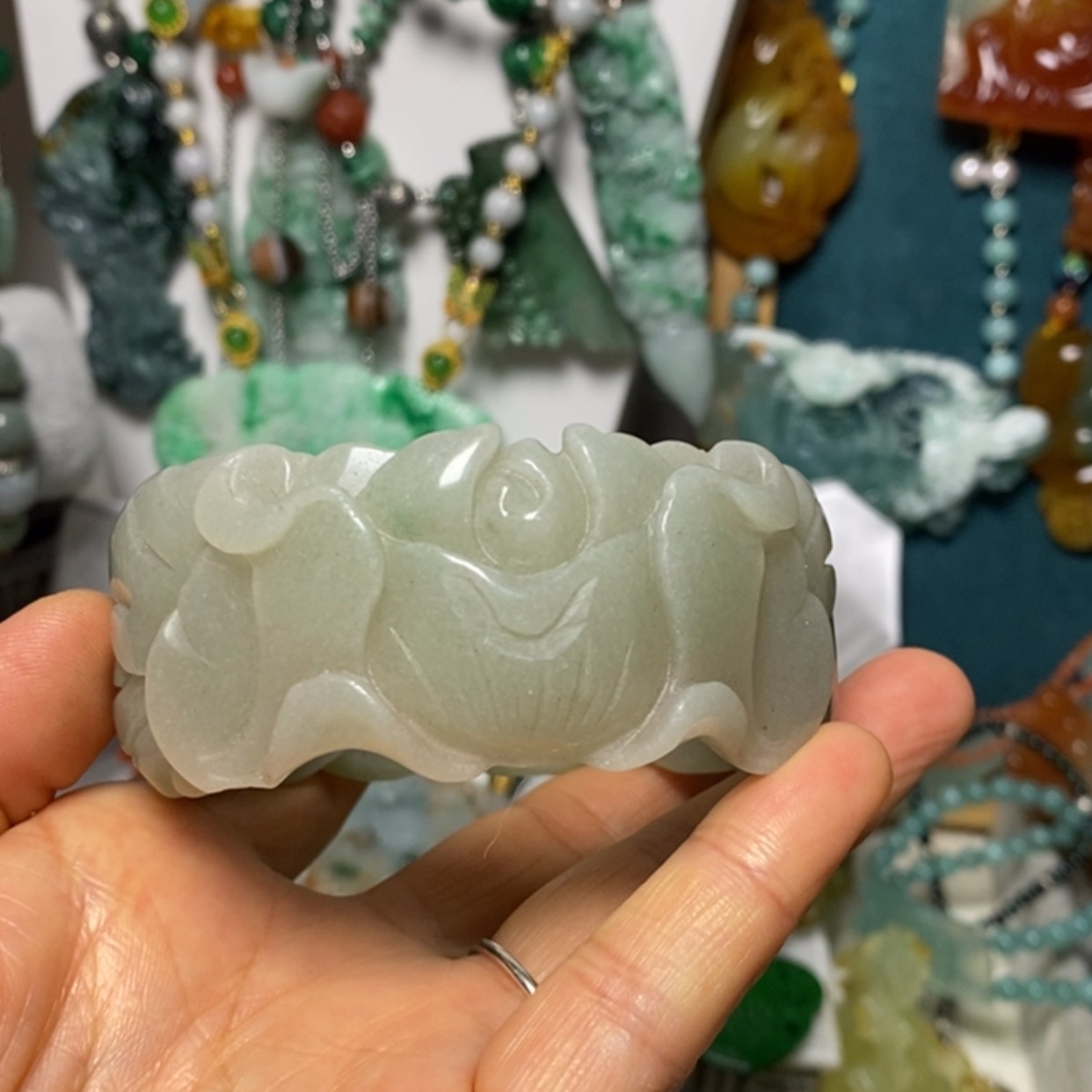 【闪购商品】翡翠吊坠(赠链)足银镀金镶嵌