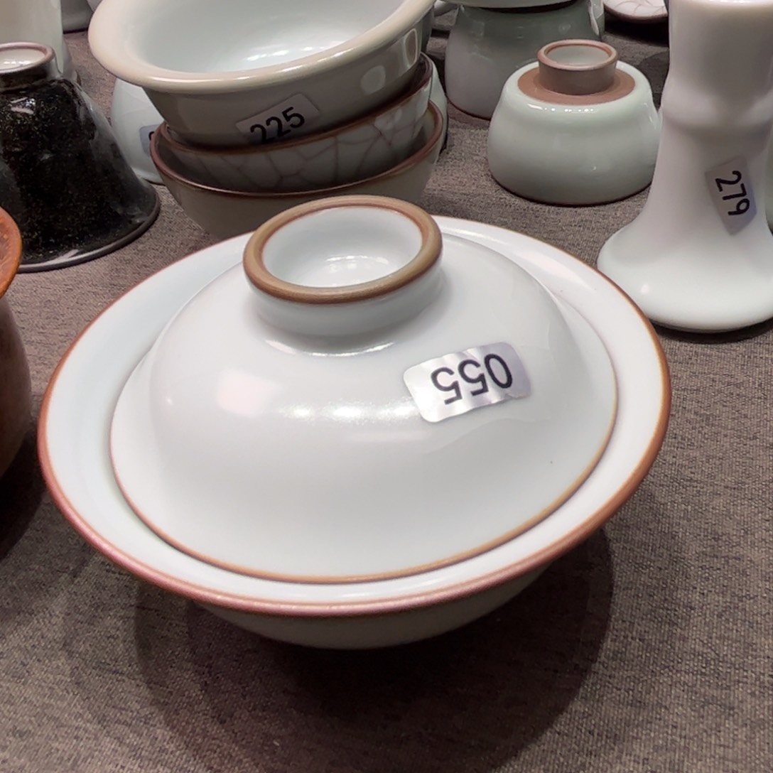 天青2号开大片盖碗容量110毫升