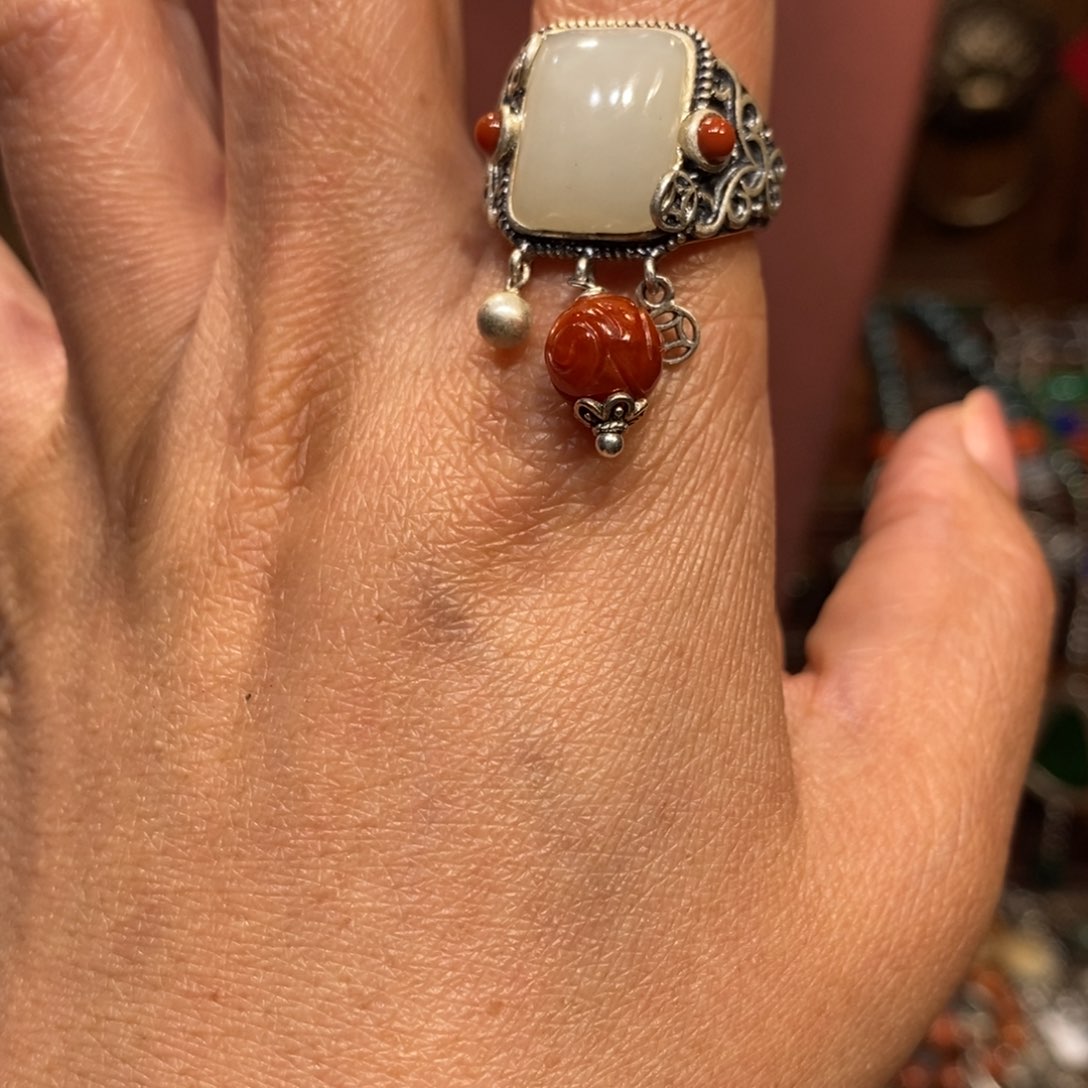 翡翠吊坠(赠链)未镶嵌