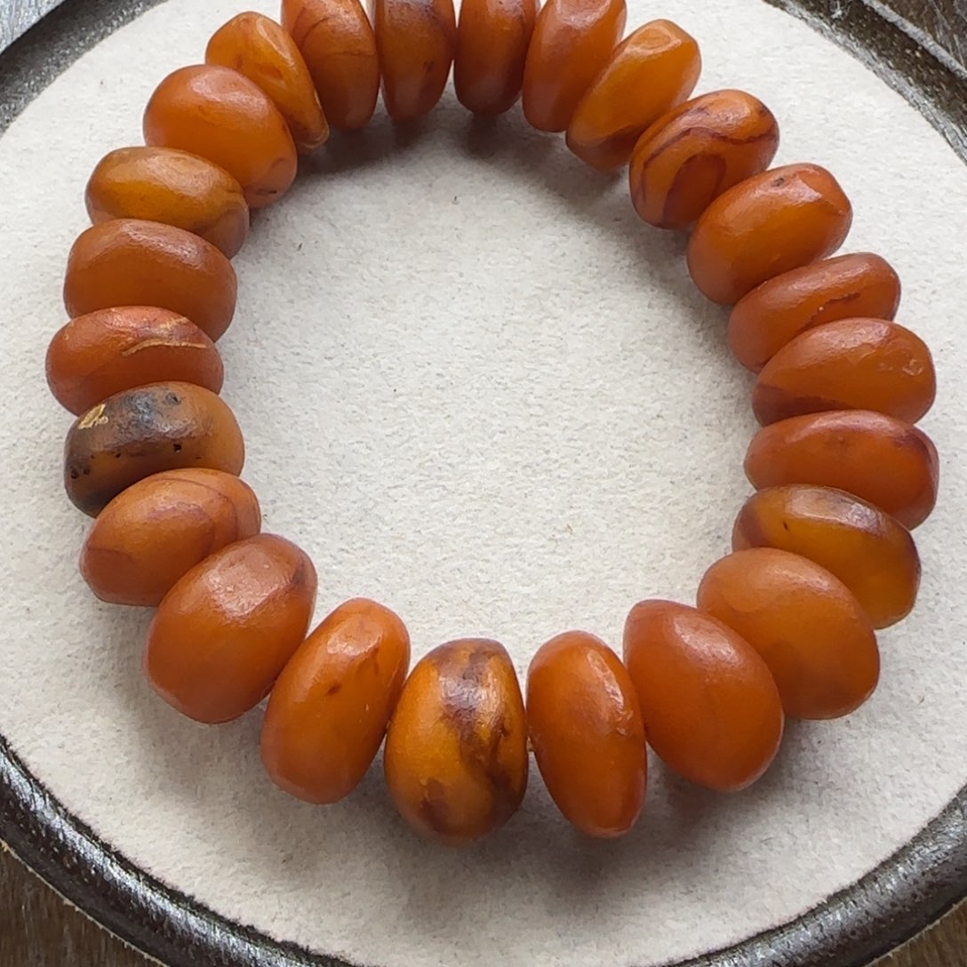 琥珀未镶嵌珠宝奇石16+