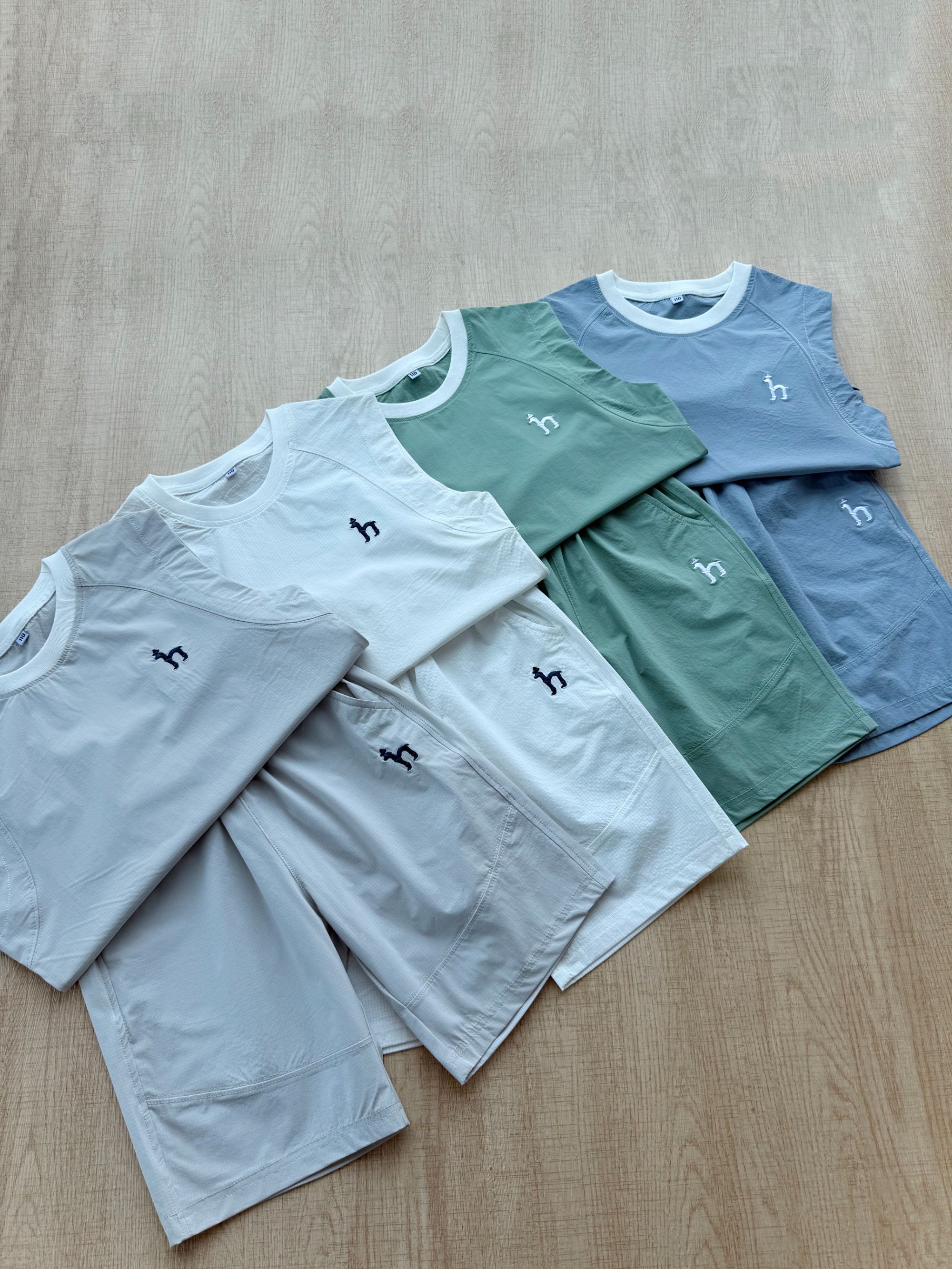 xz-22 速干套装一套夏季凉快轻薄运动套装户外男宝女宝同款