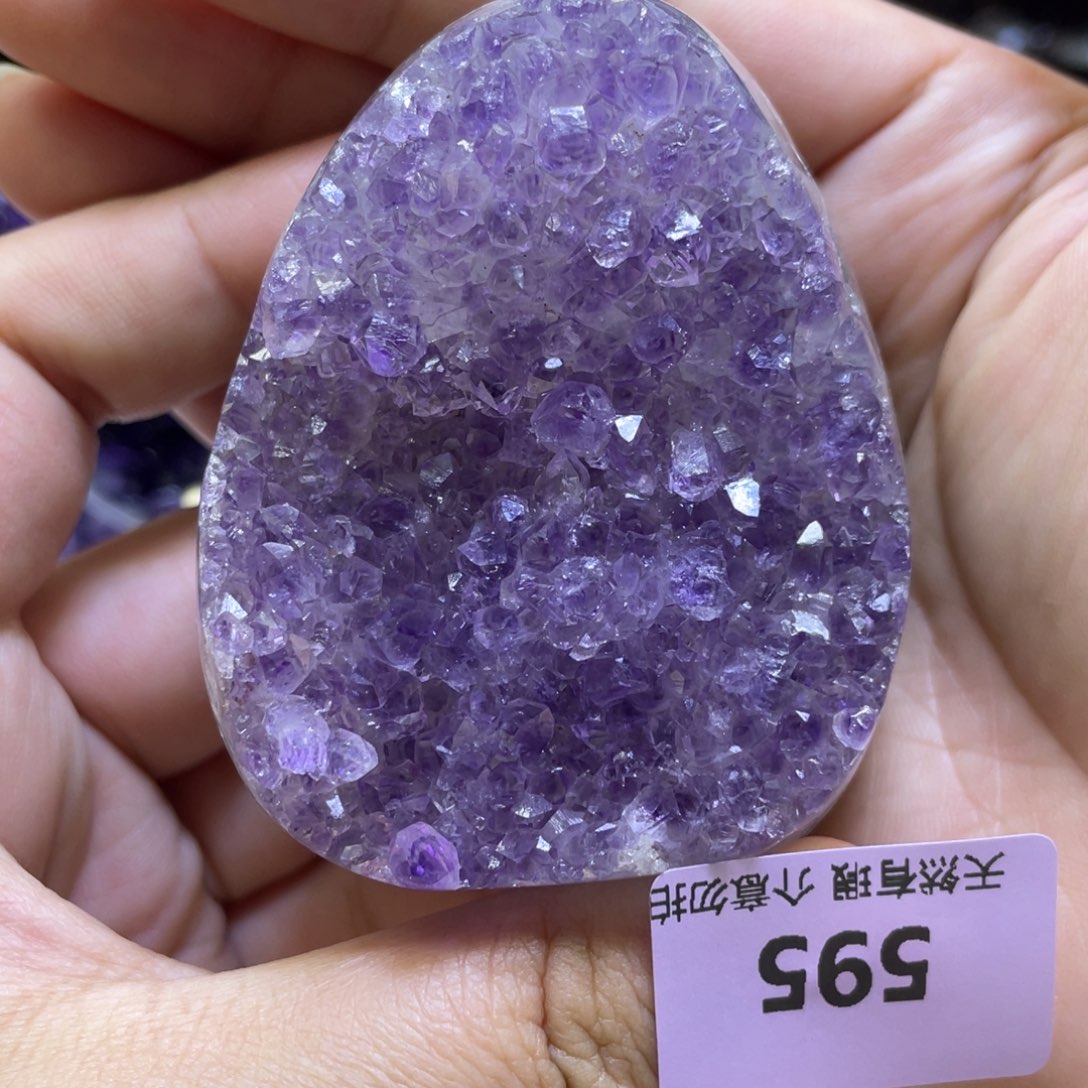 未镶嵌水晶大型摆件（非配饰）