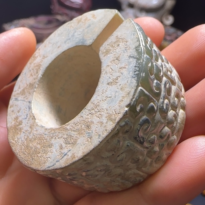 和田玉（糖玉）手镯未镶嵌