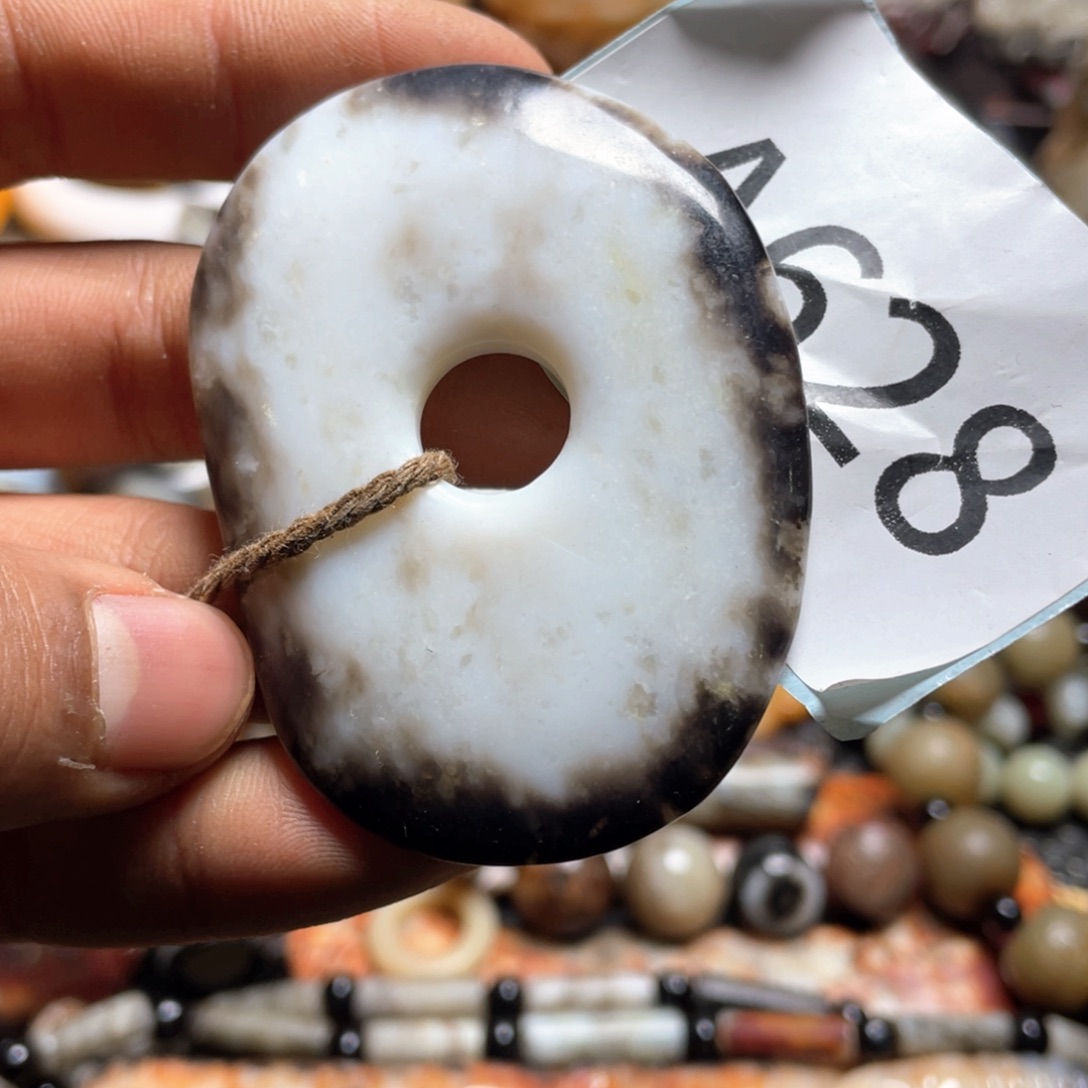 和田玉（糖玉）挂件未镶嵌